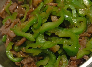 青椒牛肉 的食譜成品照片