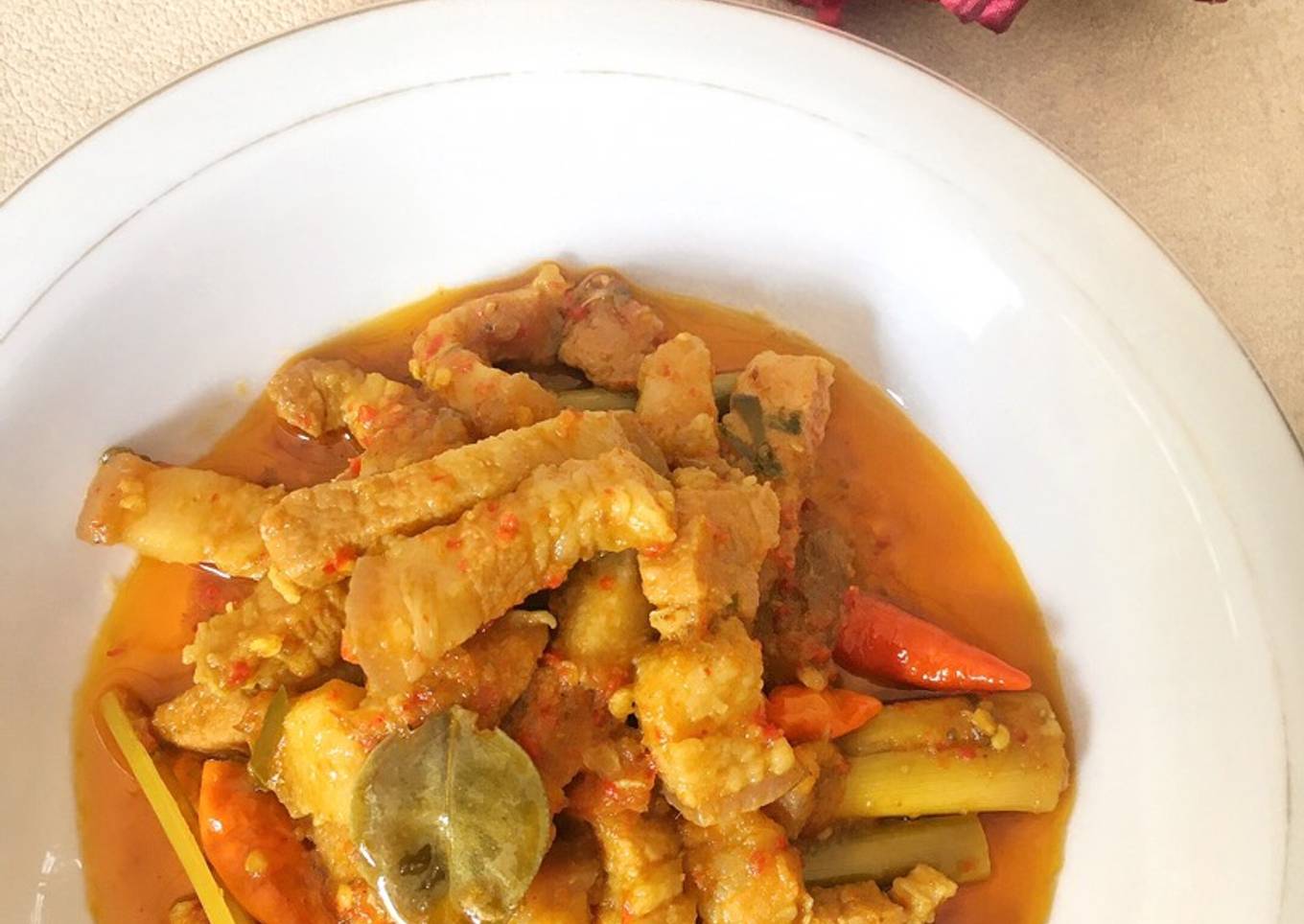 Babi rica khas manado