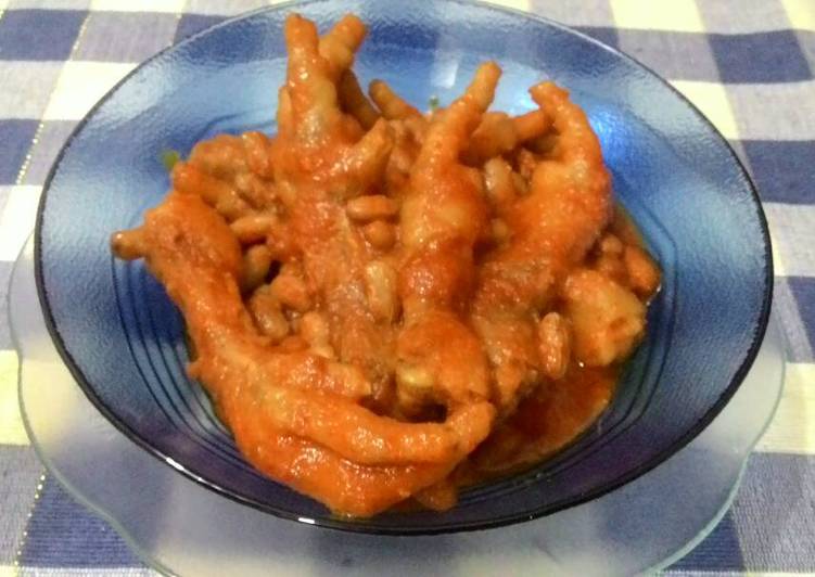 Ceker Pedas Kacang Merah