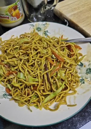 A picture of Pansit Bato.