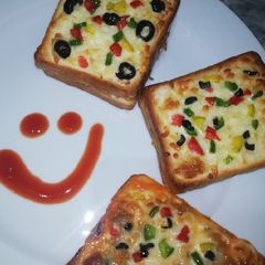 A picture of Pizza sandwich.
