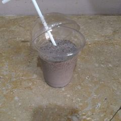 Oreo milk shake A picture of Oreo milk shake.