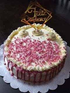 Una foto de Torta de Cumpleaños 🎂💃🥰
