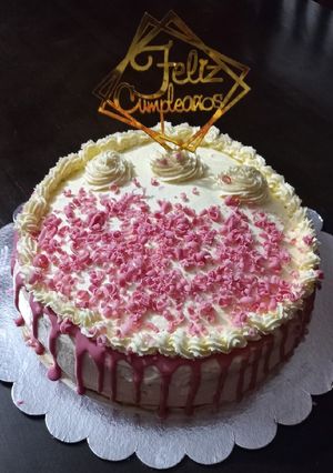 Una foto de Torta de Cumpleaños 🎂💃🥰