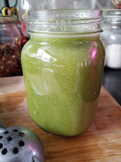 Una foto de Jugo verde de lechuga 🍹🍋