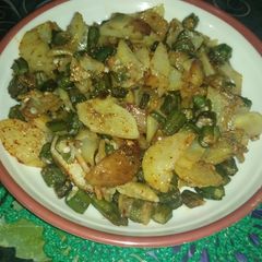 A picture of Aloo bhindi fry.