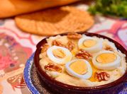 Una foto de patatas manchego