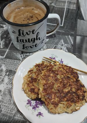 Una foto de Tipo Pancakes de Avena y Manzana
