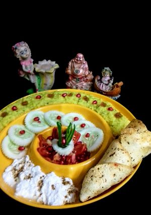 A picture of Khichdi Platter.