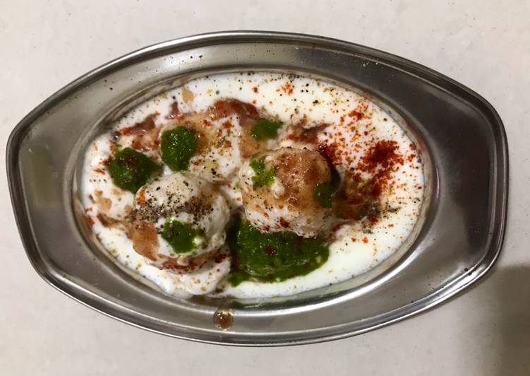 Priti Patel દ્વારા રેસીપી દહીં વડા(dahi vada recipe in gujarati) - કૂકપૅડ