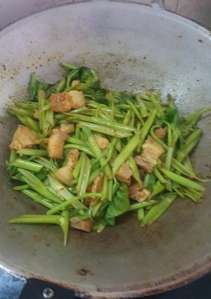 รูปของ ผัดพริกแกงผักบุ้ง (คีโต)