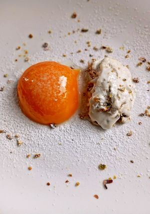 Foto di Pesca Grigliata con Gelato al Pistacchio