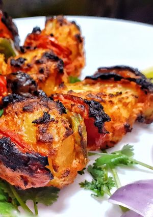 A picture of Tandoori aloo Tikka.