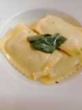 Tortelli mugellani burro e salvia