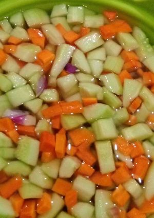 Foto resep Acar timun wortel bawang merah segar