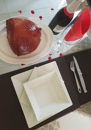 A picture of Apricot jam glazed gammon.
