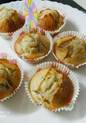 A picture of Banana cinnamon muffin.