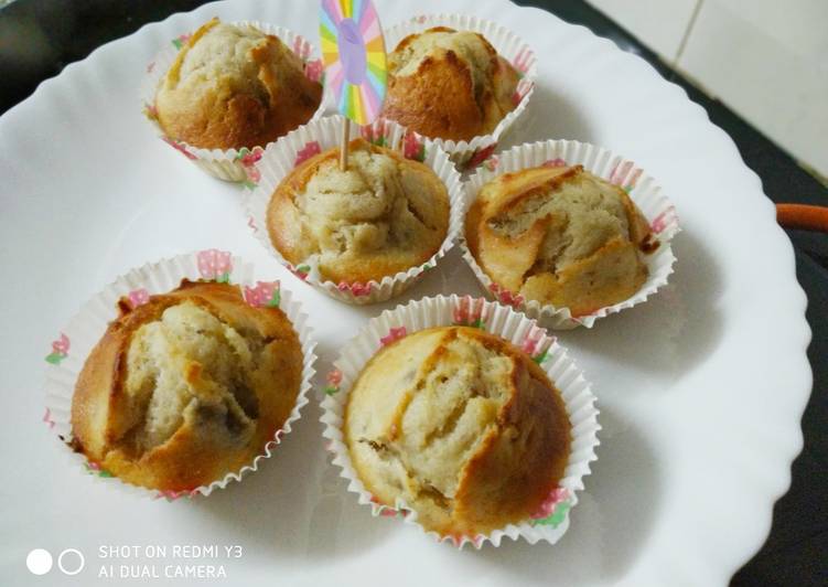 Step-by-Step Guide to Prepare Super Quick Homemade Banana cinnamon muffin