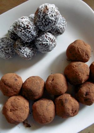 Una foto de Trufas de Chocolate con Milo y Coco