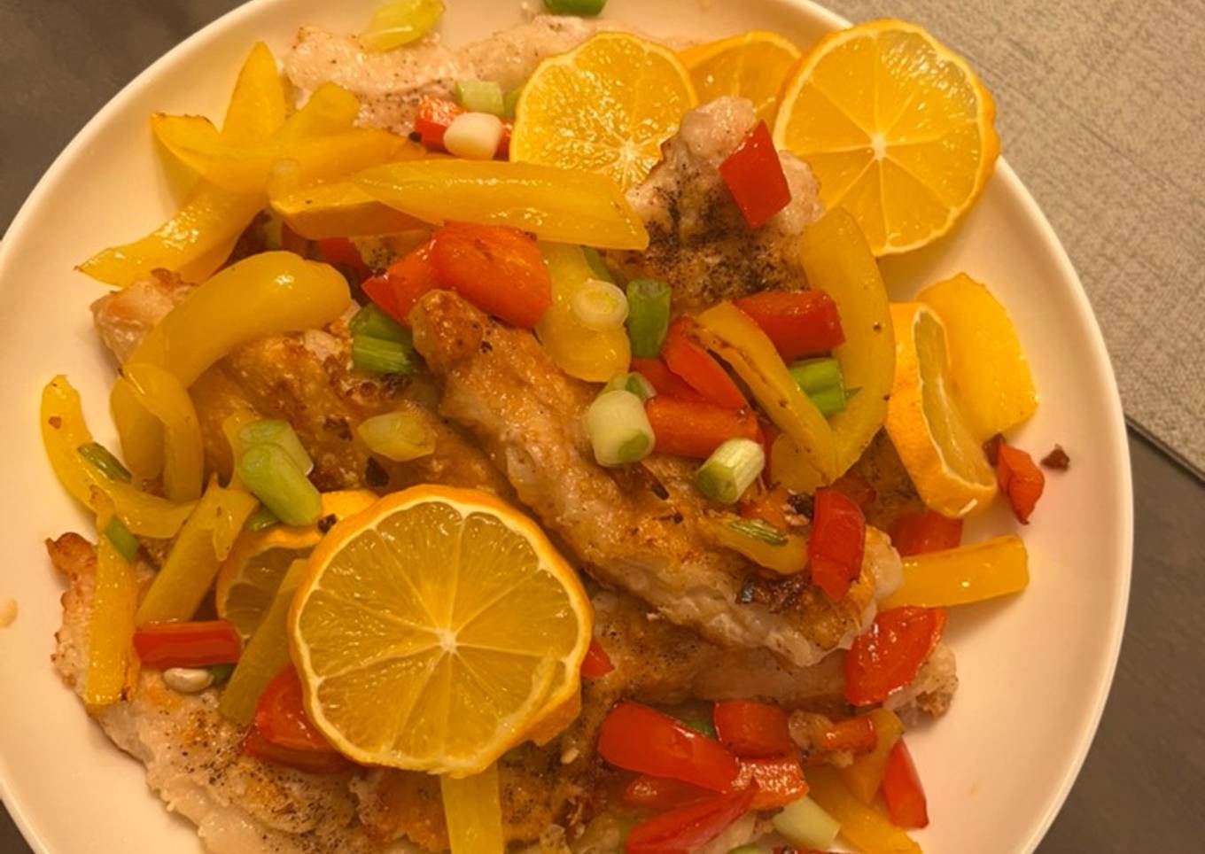 Lemon Chicken w exquisite homemade sauce!