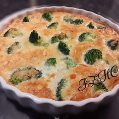 🥘Crustless Quiche🥘 A picture of 🥘Crustless Quiche🥘.