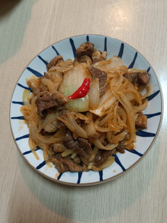 味噌燒肉醬洋蔥豬五花肉 的食譜成品照片