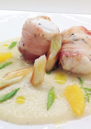 Foto di Rana pescatrice con crema di finocchio, cipollotto brasato e arancia