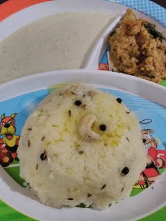 வெண் பொங்கல்(VEN PONGAL RECIPE IN TAMIL) செய்முறை முக்கிய புகைப்படம்