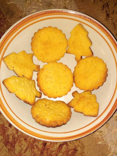 A picture of Biscuits.