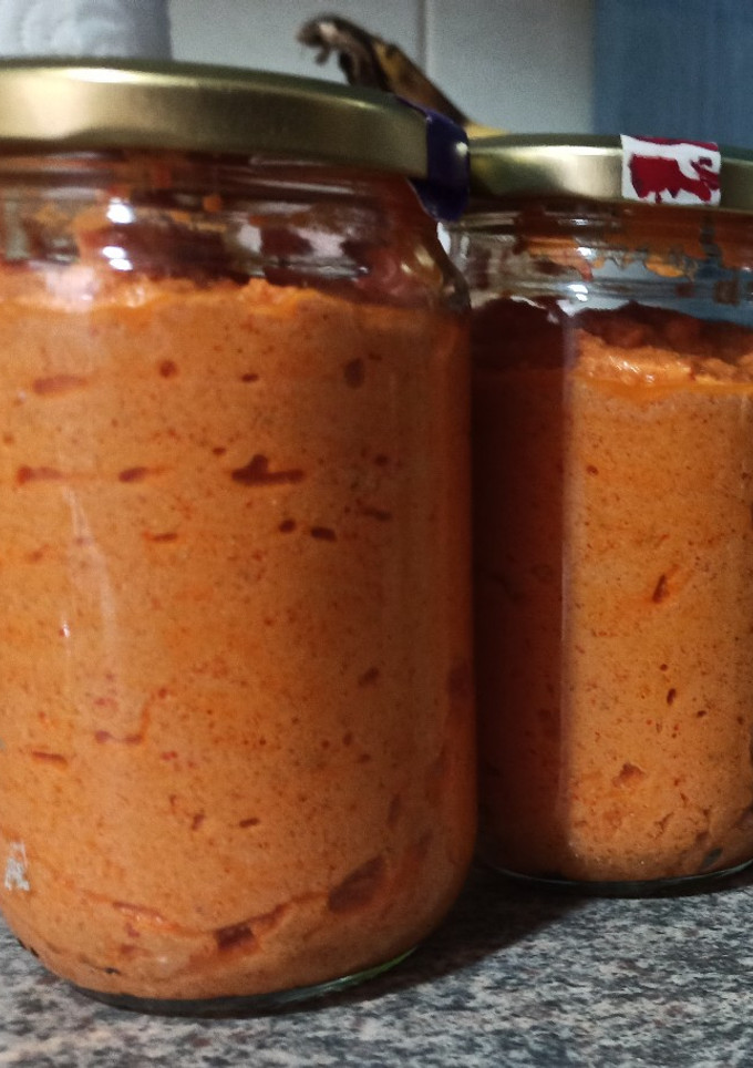 Una foto de Paté de pimiento rojo