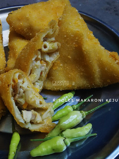 Foto resep Risoles Segitiga isi makaroni keju