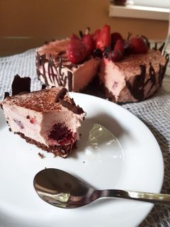 Epres-szedres parfé torta 🎂 recept fotója