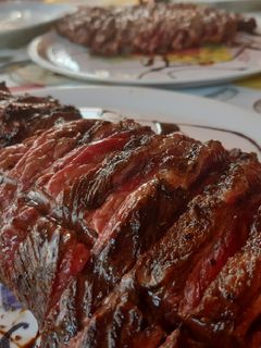 Una foto de Picaña y chuletón con piña