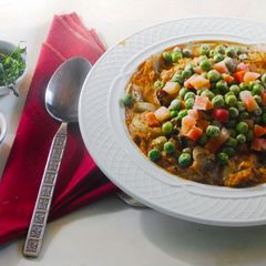 A picture of Seven Veggie Koottu (stew).
