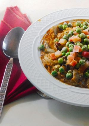 A picture of Seven Veggie Koottu (stew).