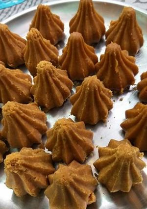 A picture of Besan modak recipe.