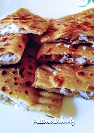 A picture of Coconut Stuffed Paratha.