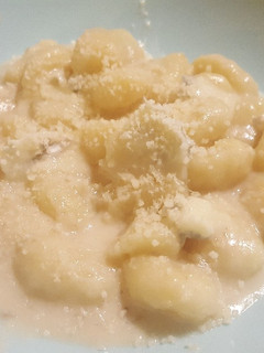 Foto di Gnocchi di semola alle noci