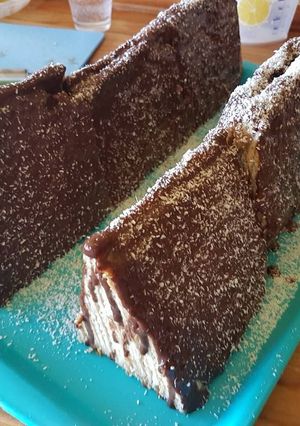 A picture of Cabin cake.