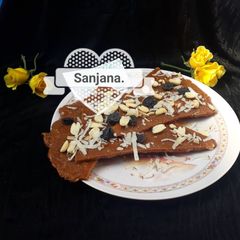 Jaggery chapda A picture of Jaggery chapda.
