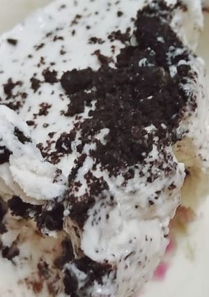 A picture of Simple And easy oreo ice cream.