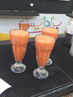 صورة لوصفة كوكتيل عصير 🍌🍓
