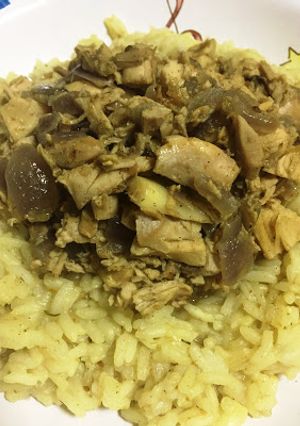 Una foto de Pollo al curry