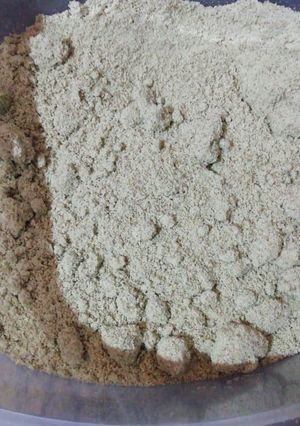 A picture of Thandai powder.