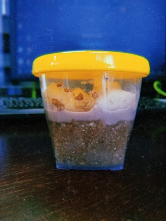 Cara Simple Membikin Resep  Overnight oat mocha apple - Sarapan Diet yang Bikin Ngiler, Enak