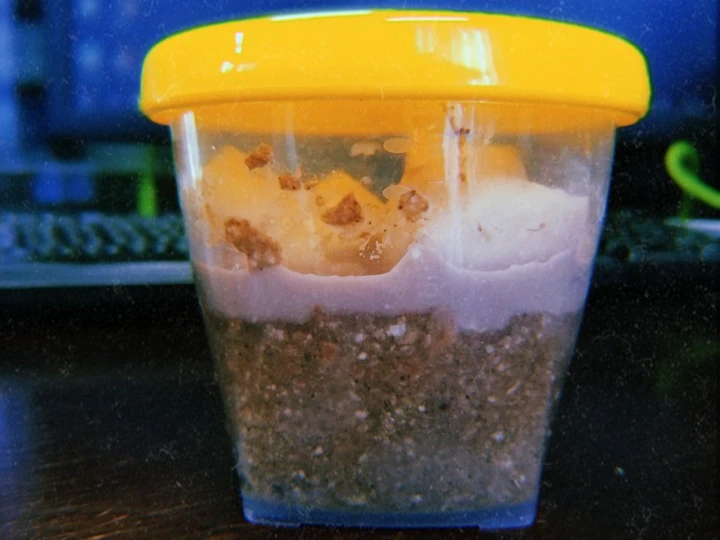 Cara Simple Membikin Resep  Overnight oat mocha apple - Sarapan Diet yang Bikin Ngiler, Enak