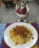 ***Espagueti con Salsa Roja***
