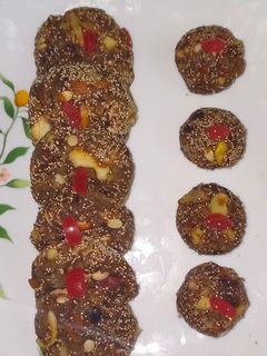 ড্রাই ফ্রুটস মিঠাই (Dry fruits mithai recipe in Bengali) রেসিপির প্রধান ছবি