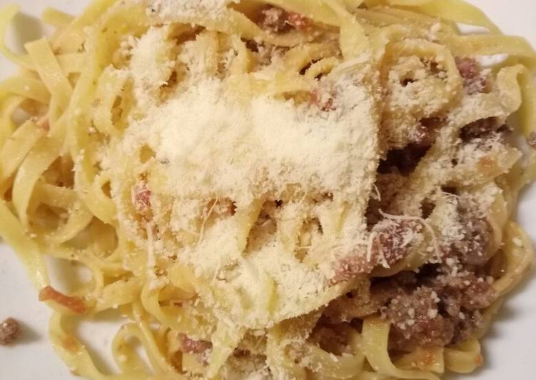 Recipe of Any-night-of-the-week Tagliatelle alla bolognese