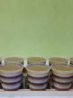 Foto resep Puding lapis cup (coklat - susu - kopi)